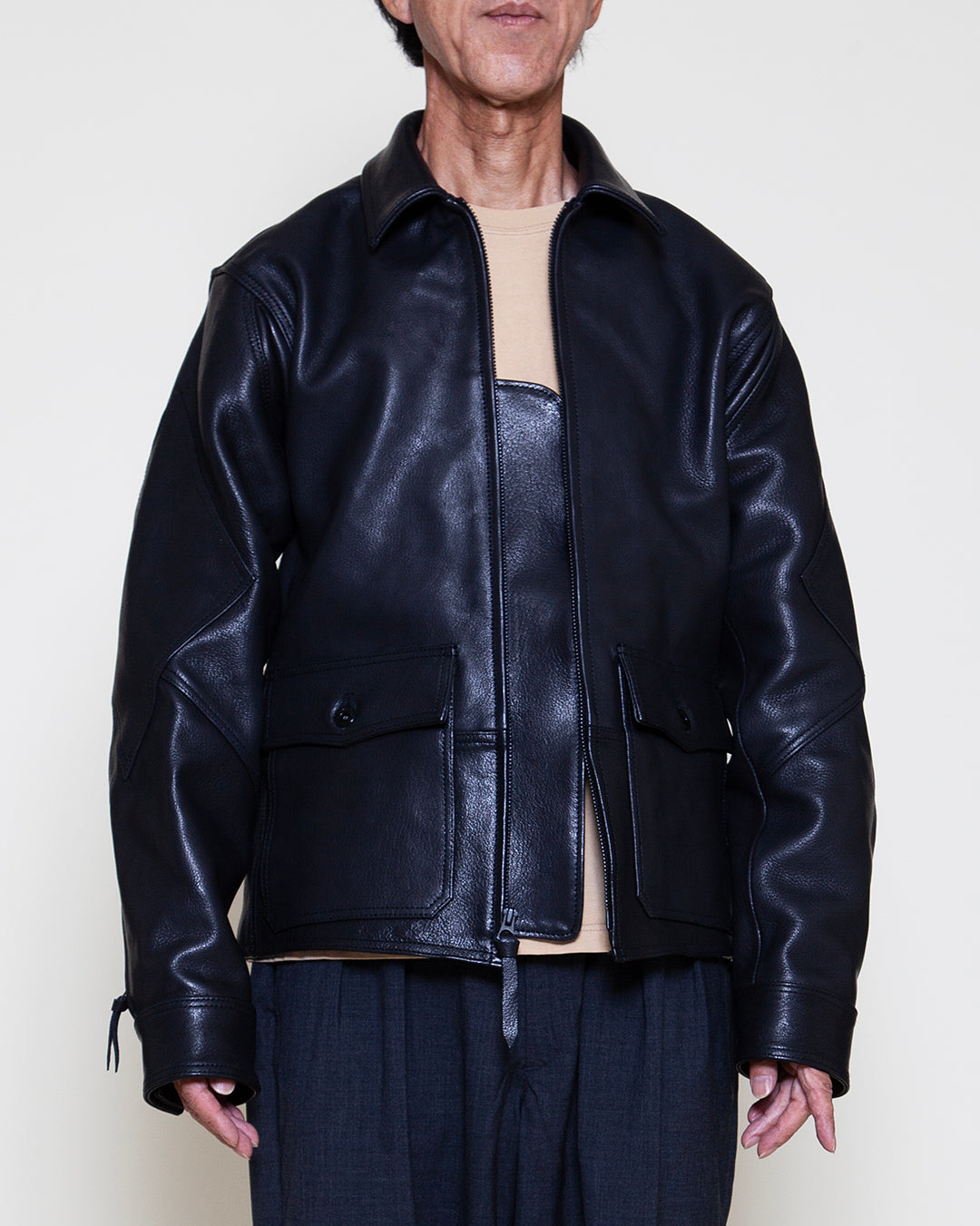 【DELIVERY】 THE CORONA UTILITY・WG001 - Willis & Geiger "G-8"