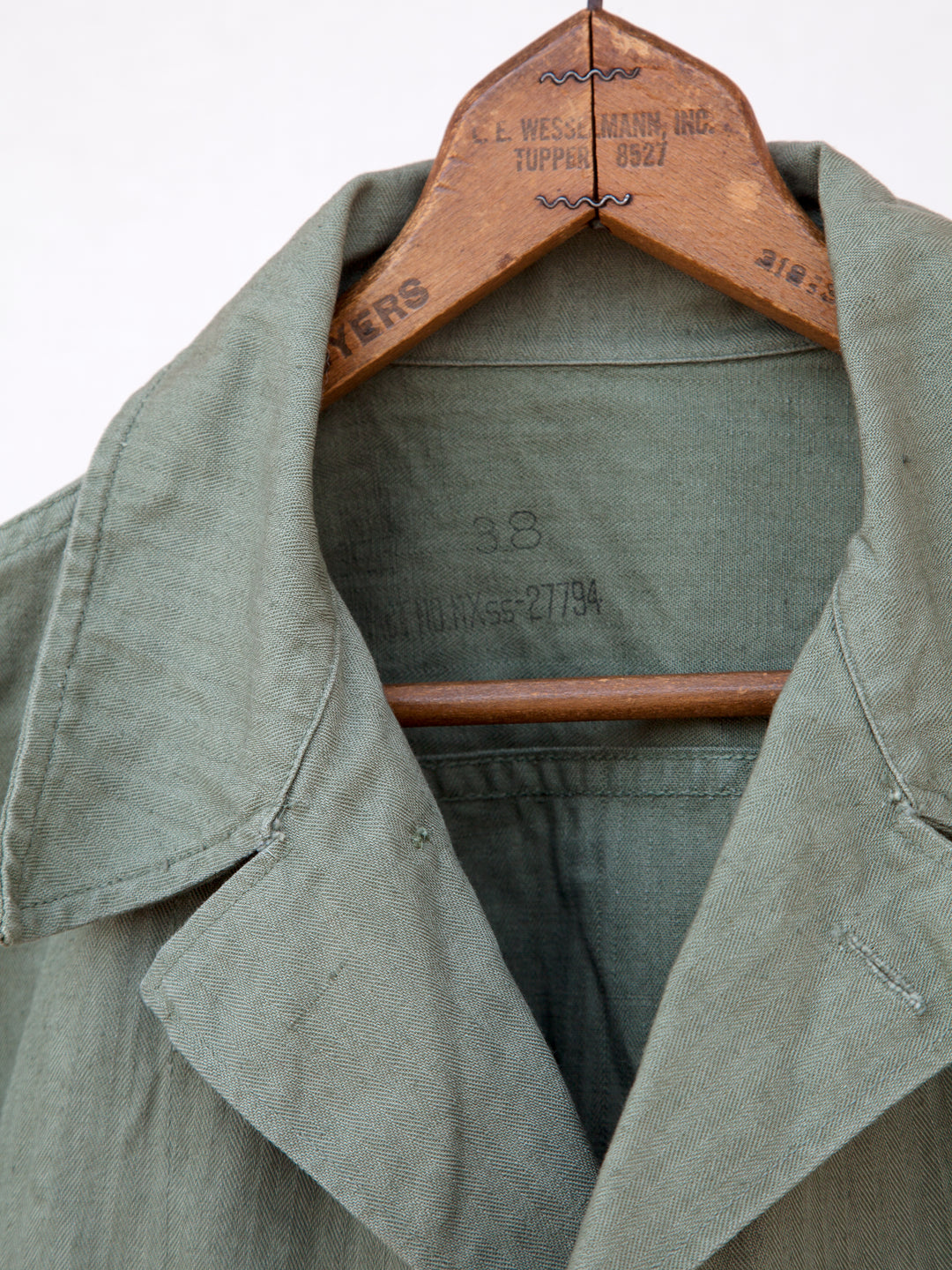 Herringbone Twill of US NAVY M-42 JACKET