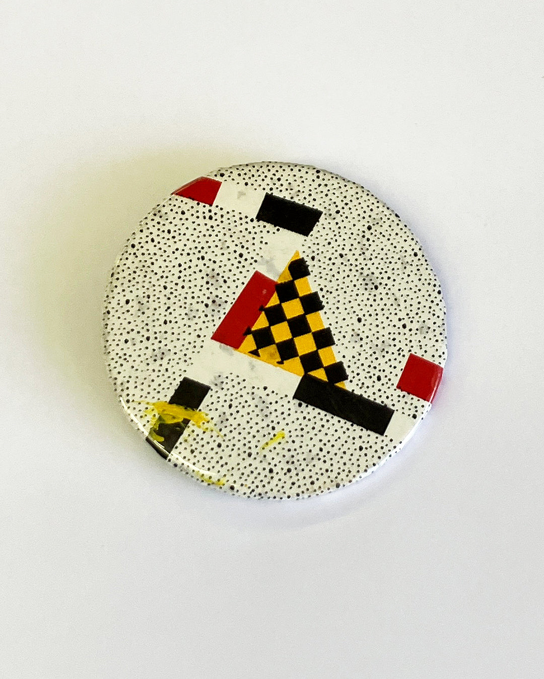 “Memphis Style” Pin-back buttons in 80’s