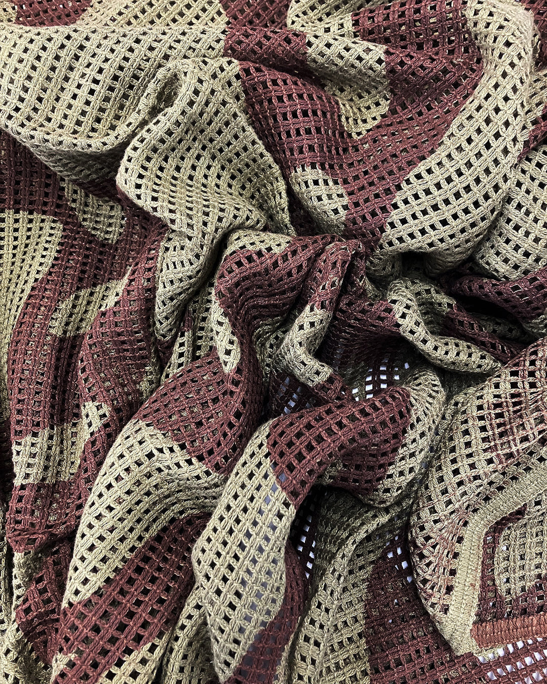 FRENCH ARMY PARATROOPERS NET SCARF 1950S “LIZARD CAMOUFLAGE”