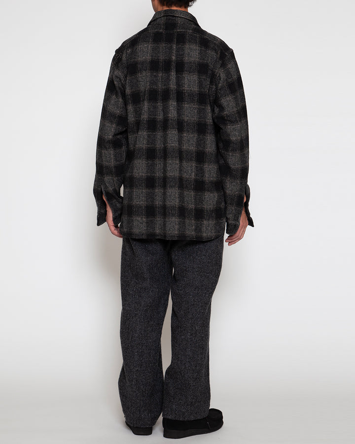 CS005 - W.C.W SHIRT PULLOVER / Black × White