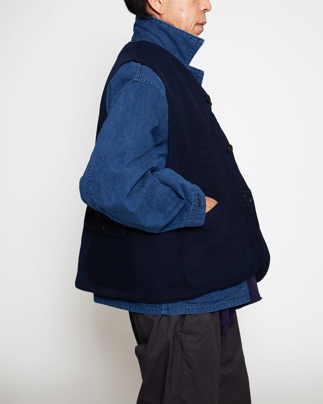 CV002 - GAME VEST / Navy