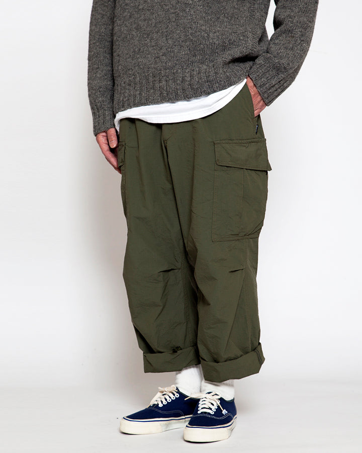 FP006E・JUNGLE EASY SLACKS / Leaf Green