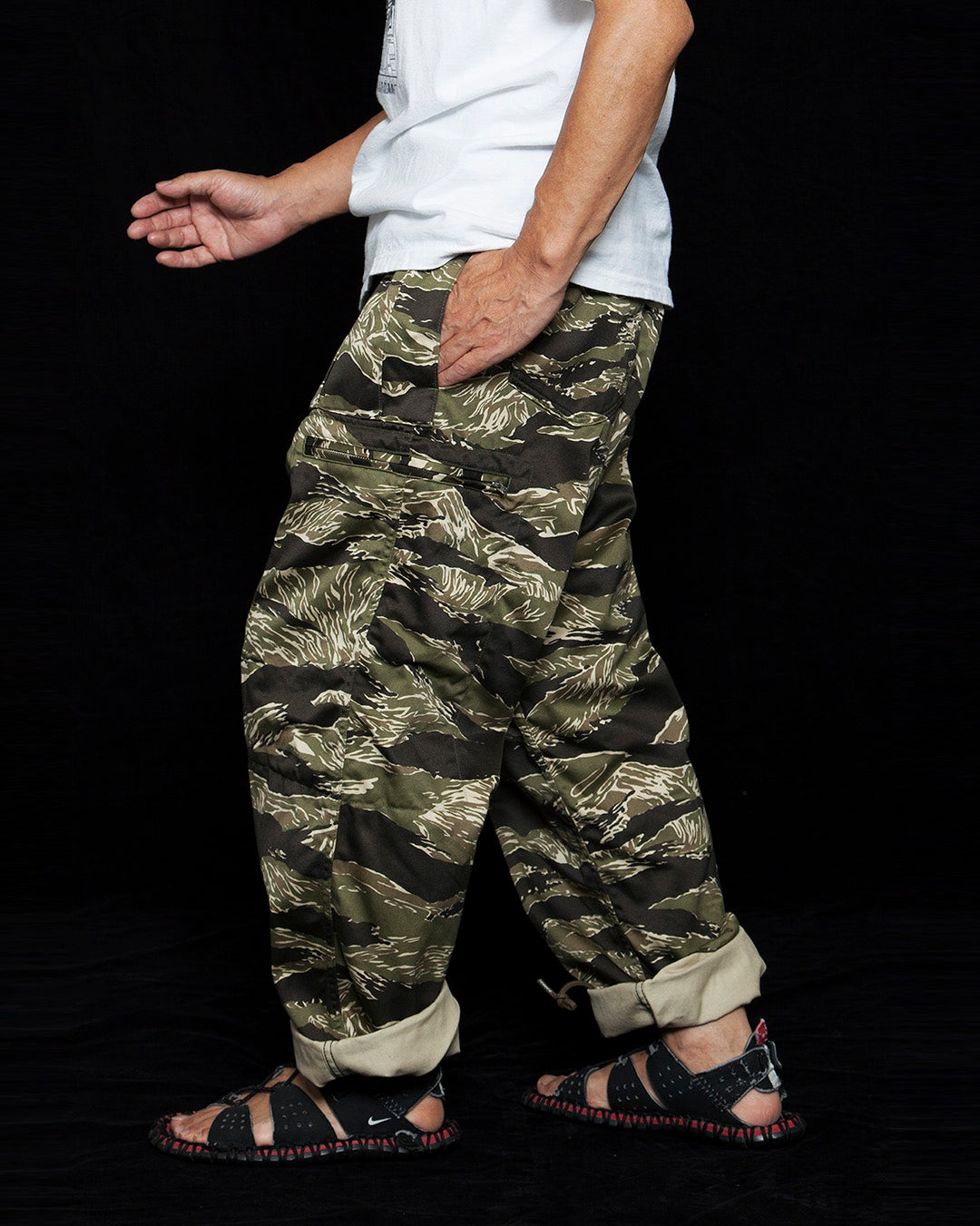 FP008・ADVISOR SLACKS / Tiger Stripe