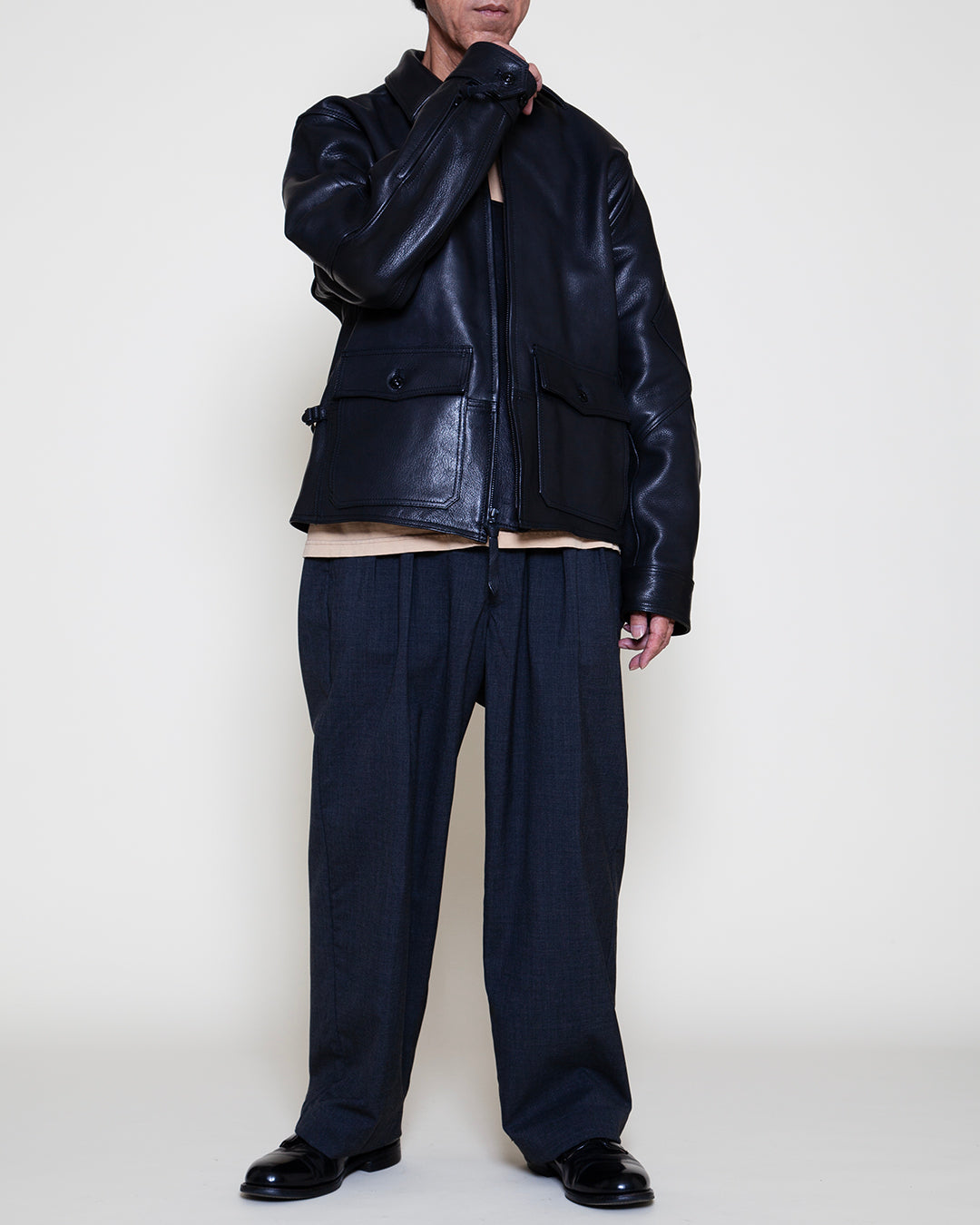 WG001 - Willis & Geiger "G-8" / Black Goat Leather