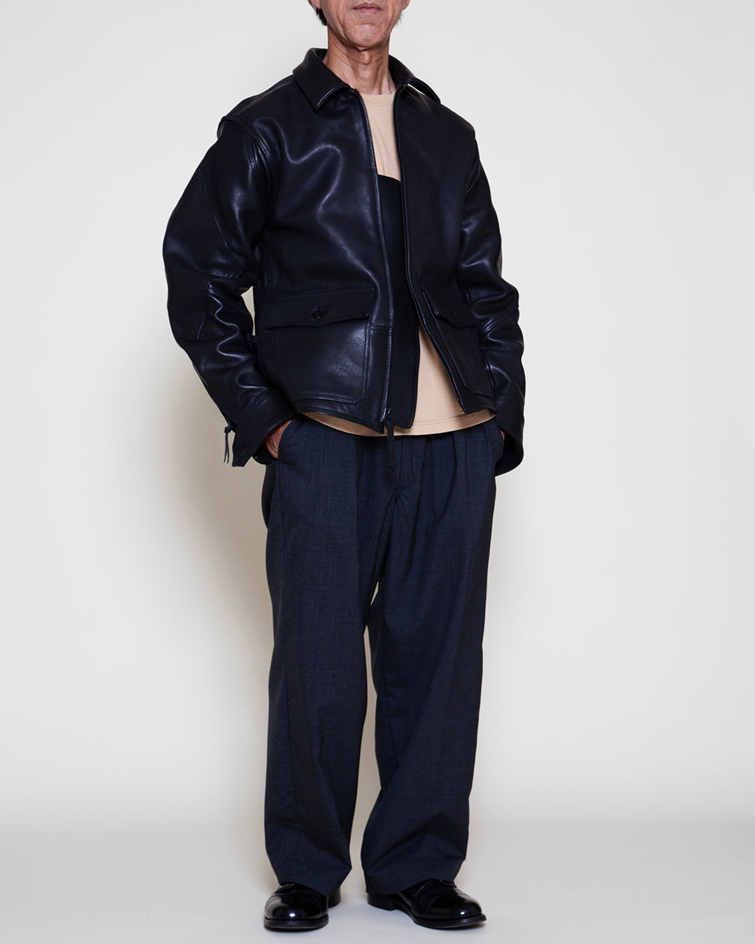 WG001 - Willis & Geiger "G-8" / Black Goat Leather