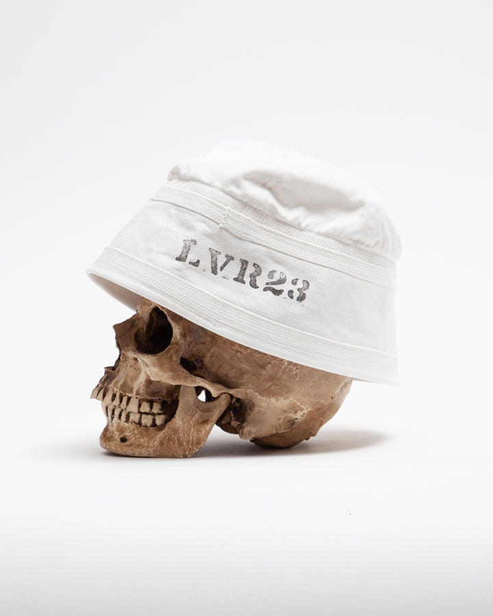 CA010 - NAVY HAT / Off White