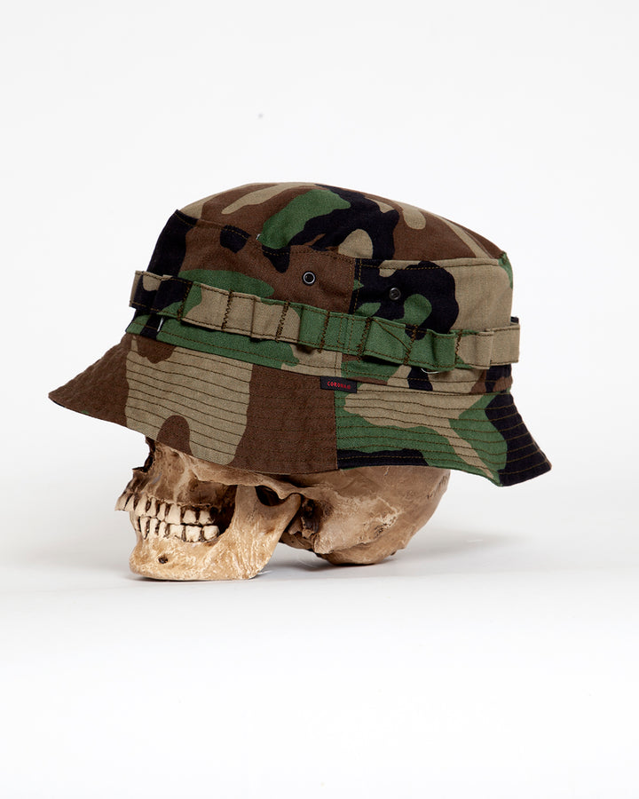 CA030 - BUSH HAT / Woodland Camo