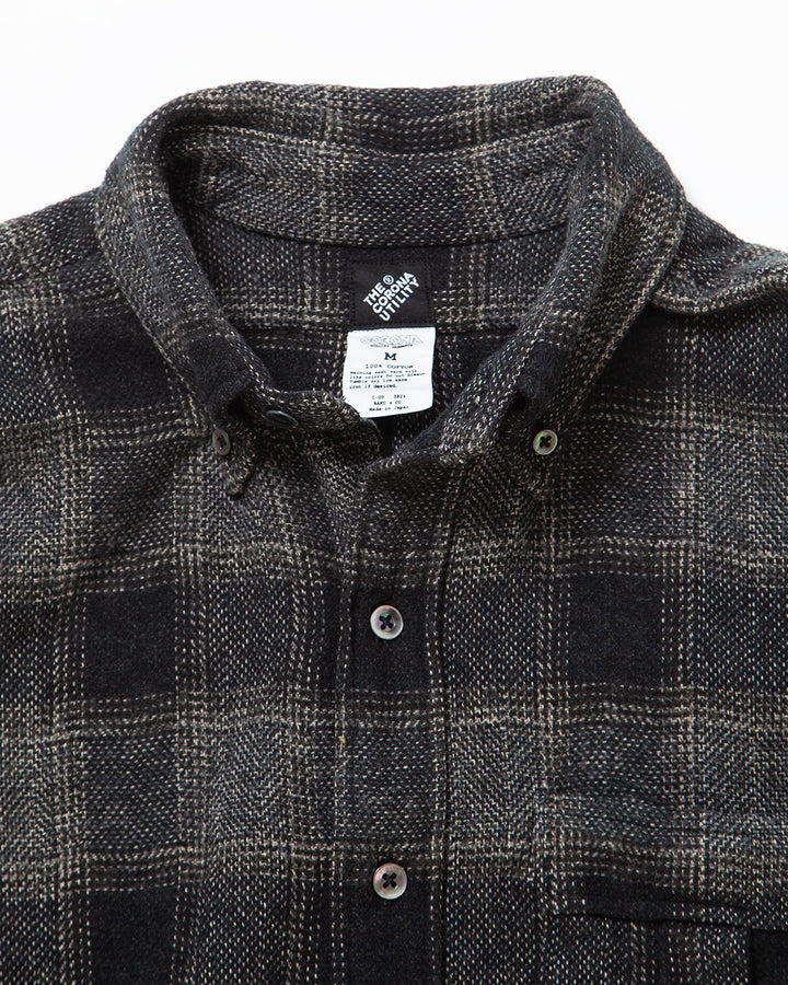 CS005 - W.C.W SHIRT PULLOVER / Black × White