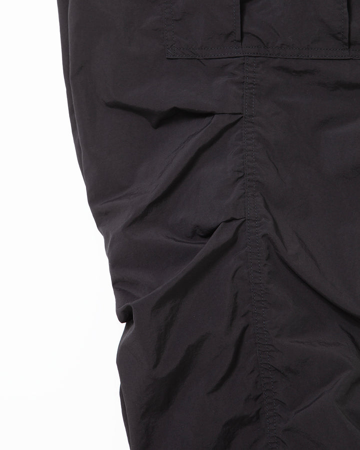 FP023 - M-51 OVER SLACKS / Black