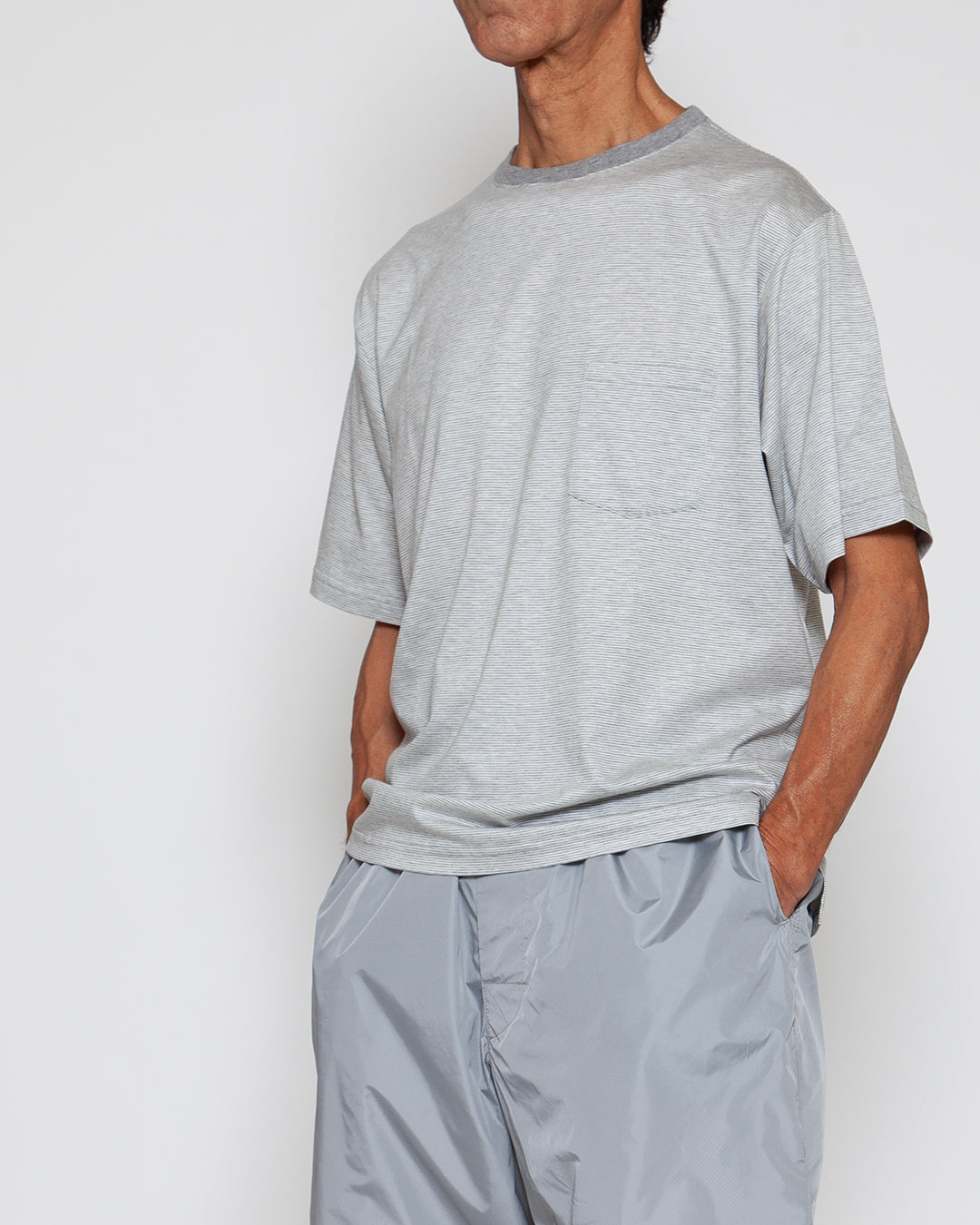 CC010  - BASIC POCKET TEE / Top Grey × White