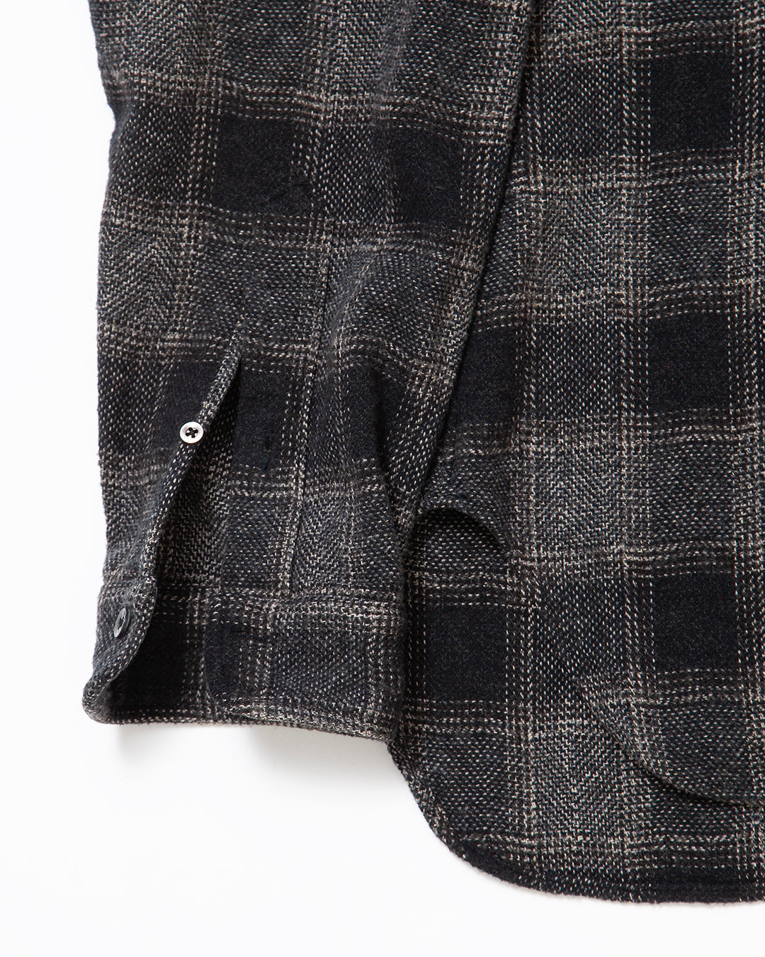 CS005 - W.C.W SHIRT PULLOVER / Black × White