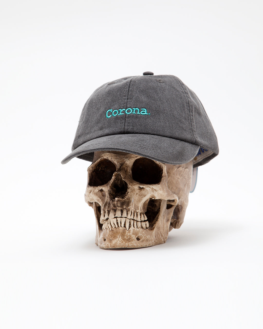 CA020・CORONA LOGO EMBROIDERY CAP / Charcoal × Emerald Embroidery