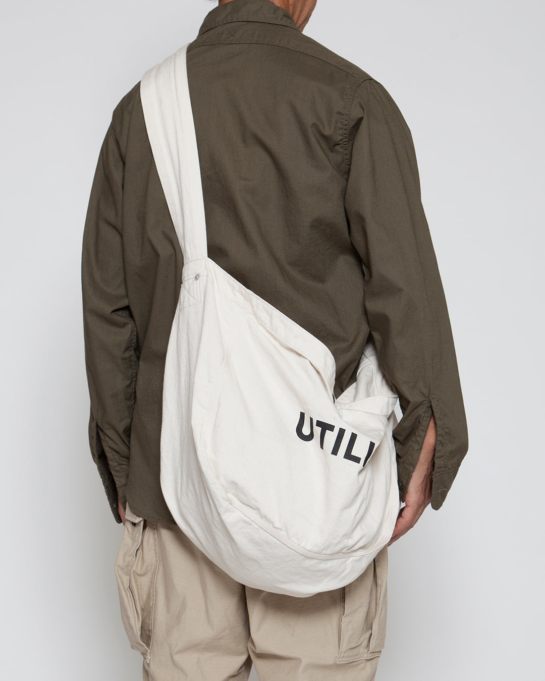 CB004 - NEWS PAPER BAG / Kinari