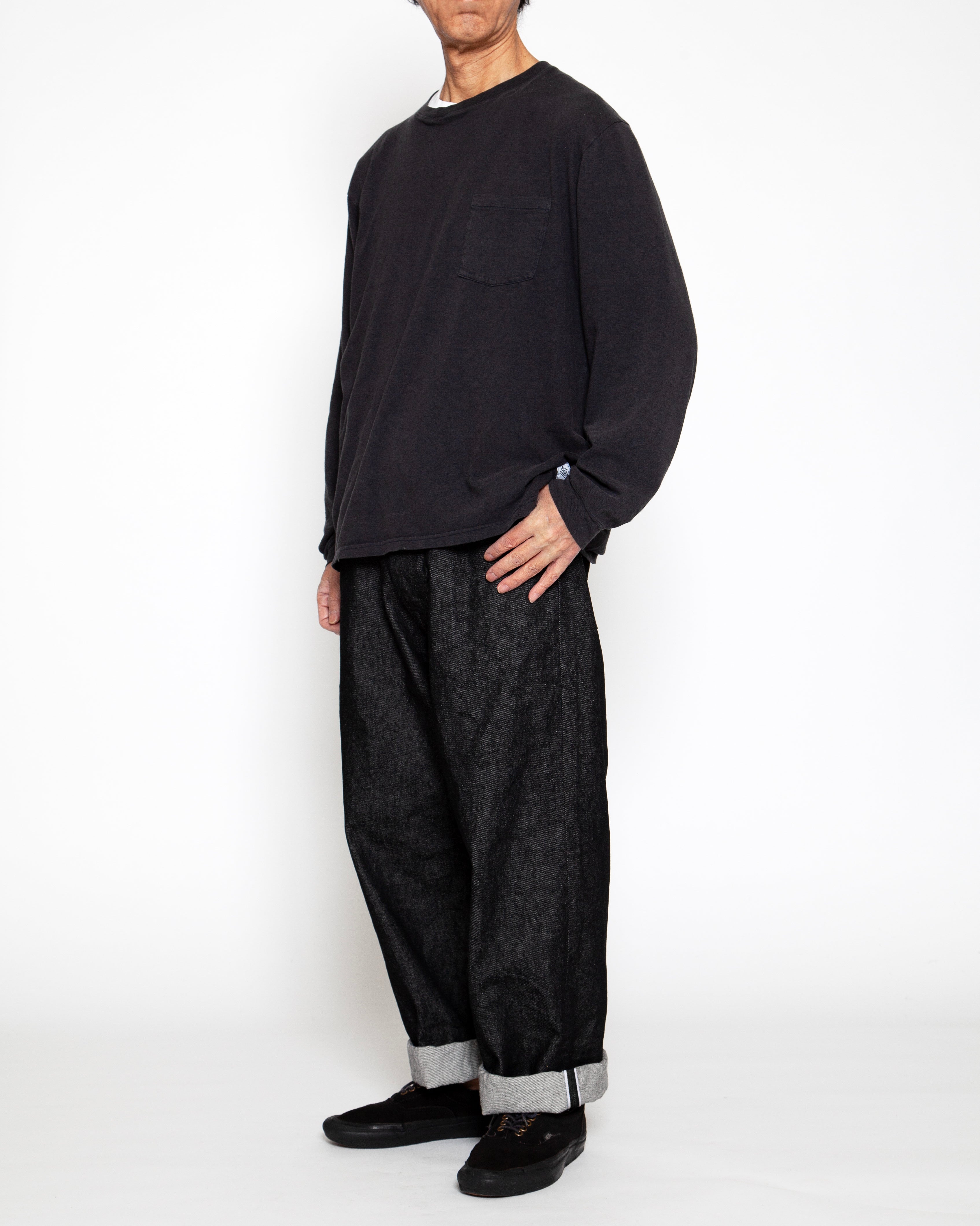 CP005 - W05 FIVE POCKET / Black Denim – THE CORONA UTILITY