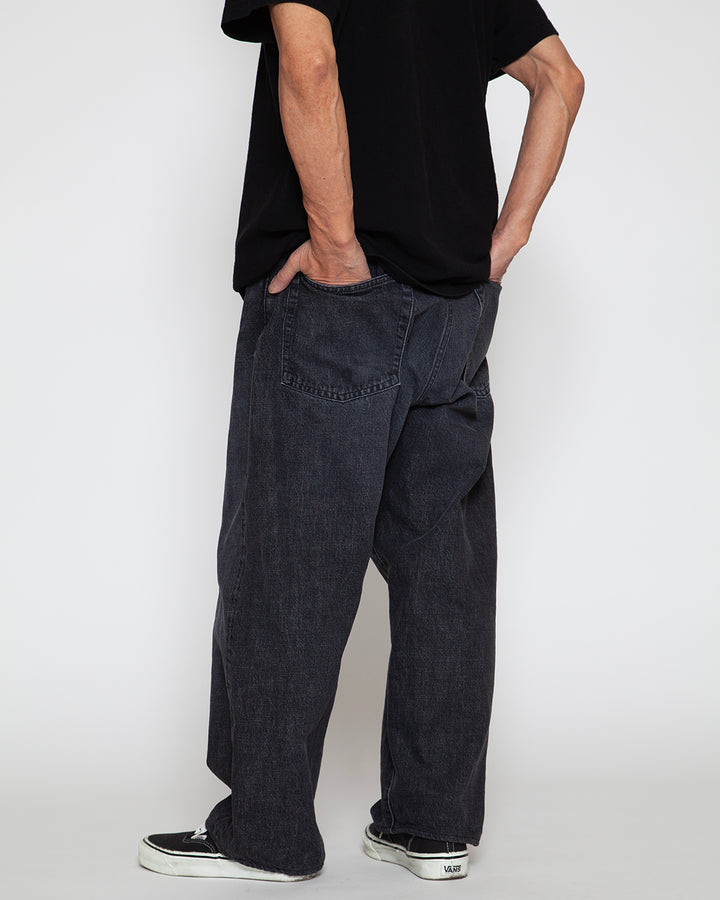 CP005 - W05 5POCKET / Black Denim w/ Special Bio-wash