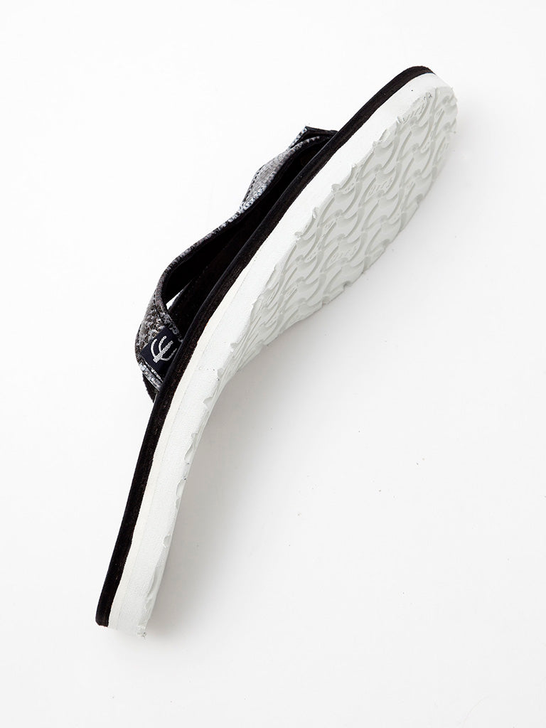 CZ002 - NAKAMURA SHOES × CORONA・Python Sandals