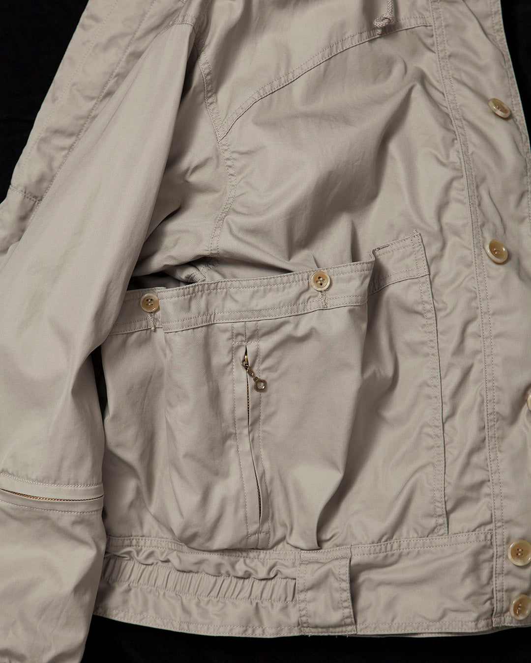 CJ051・Trek Traveler Short / Sand Beige